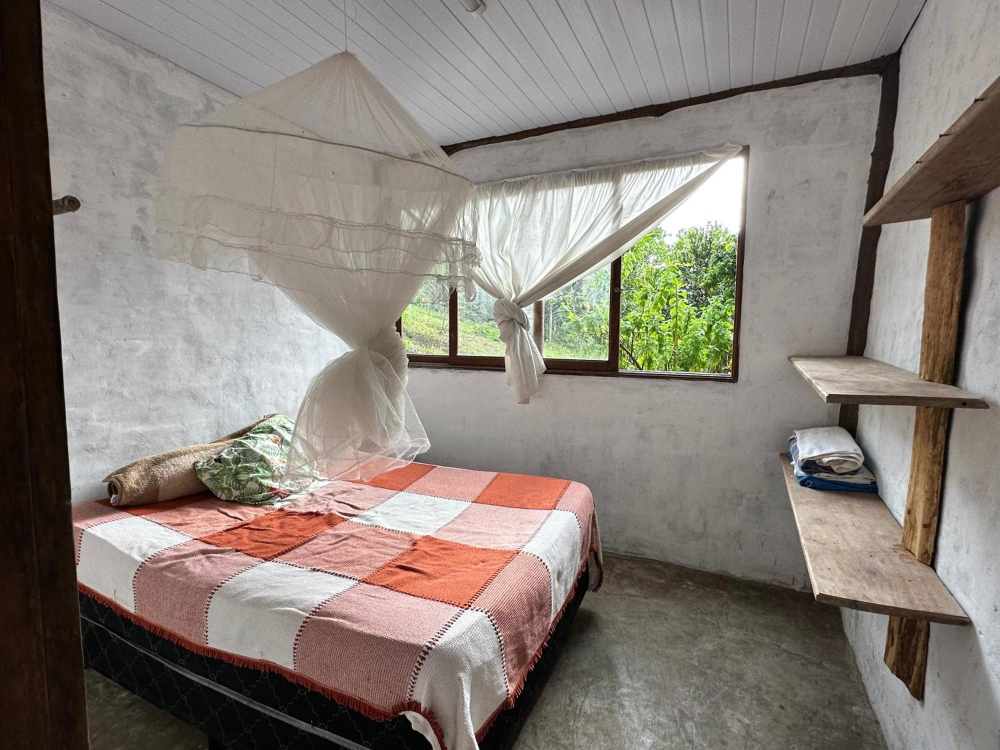 Surf House *